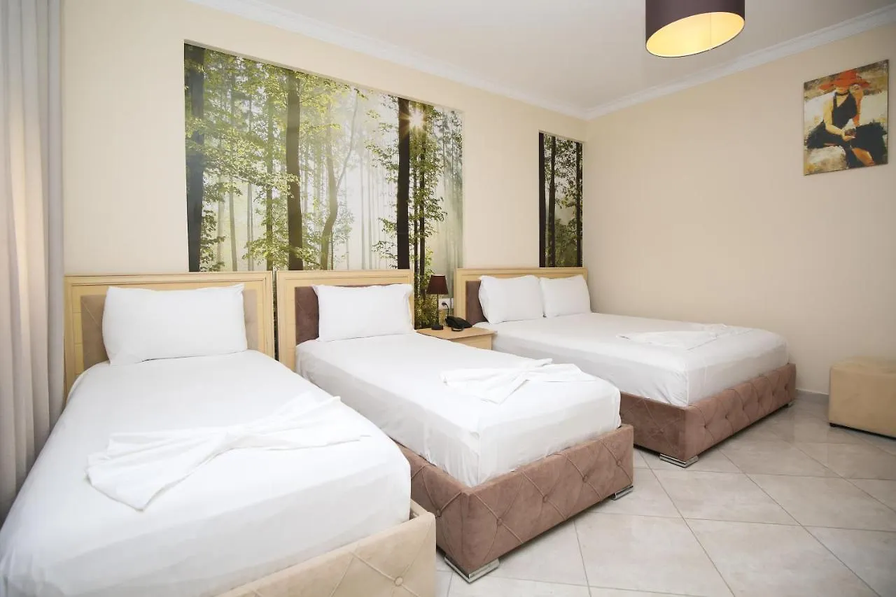 Hotel Summer Stars Vlorë 3*,
