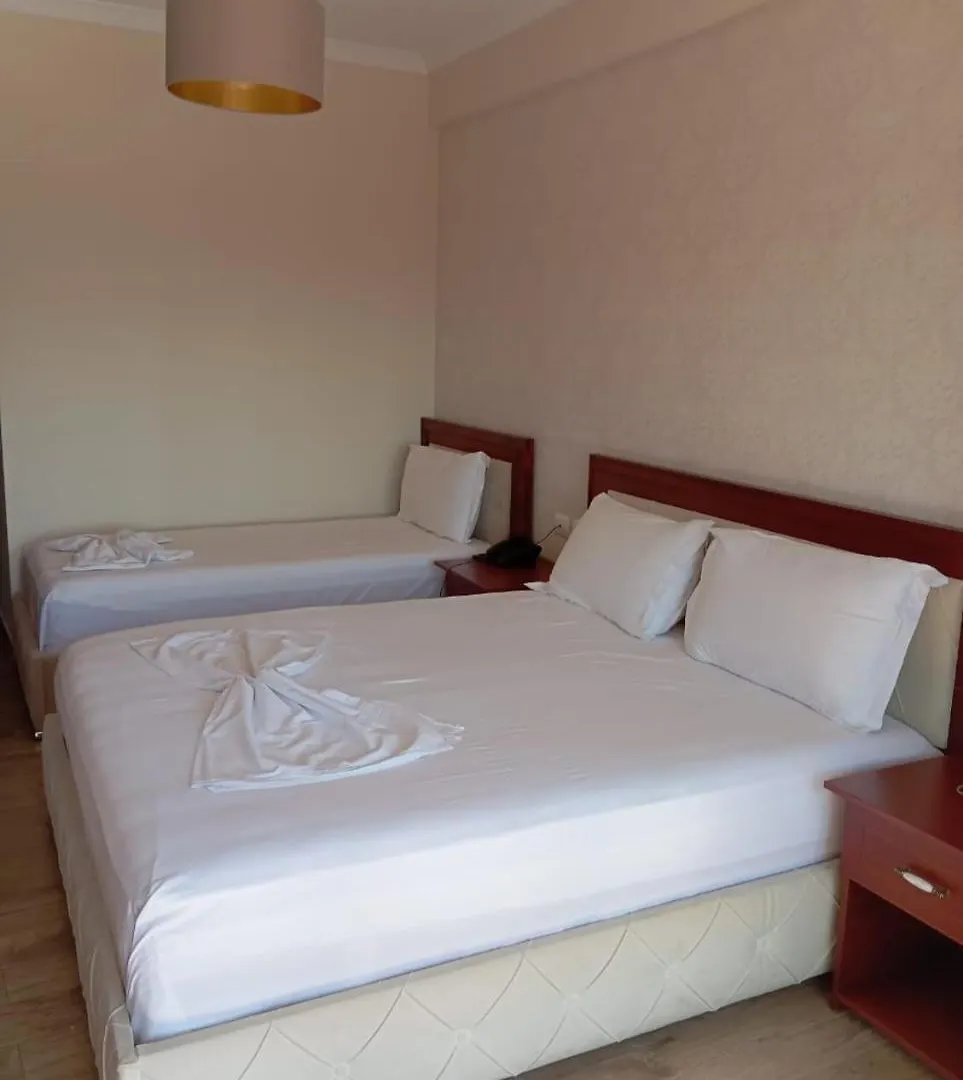 Hotel Summer Stars Vlorë 3*,  Albanien